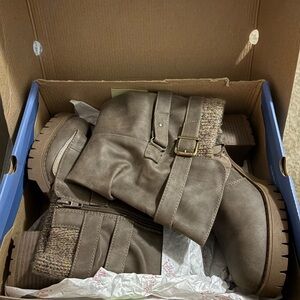 Jellypop Taupe Winter Boots